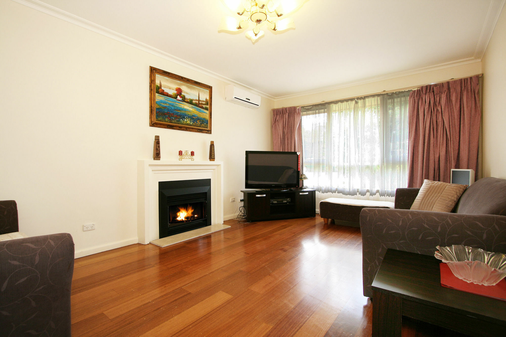 3 43 Thames Holiday Unit Бокс-Хилл Экстерьер фото